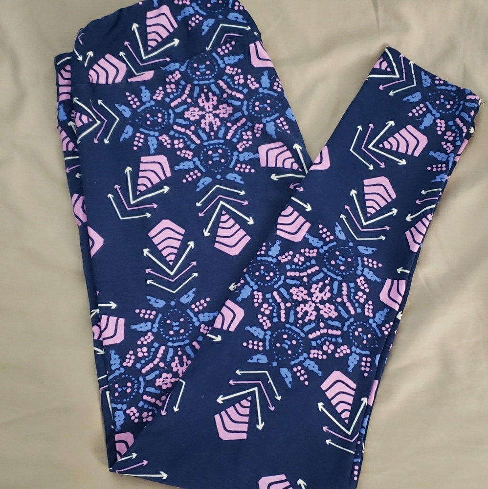 TC Luaroe leggings